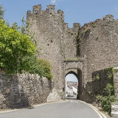 Castle Apartment Conwy Exterior photo
